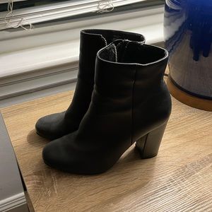 Steve Madden Boots